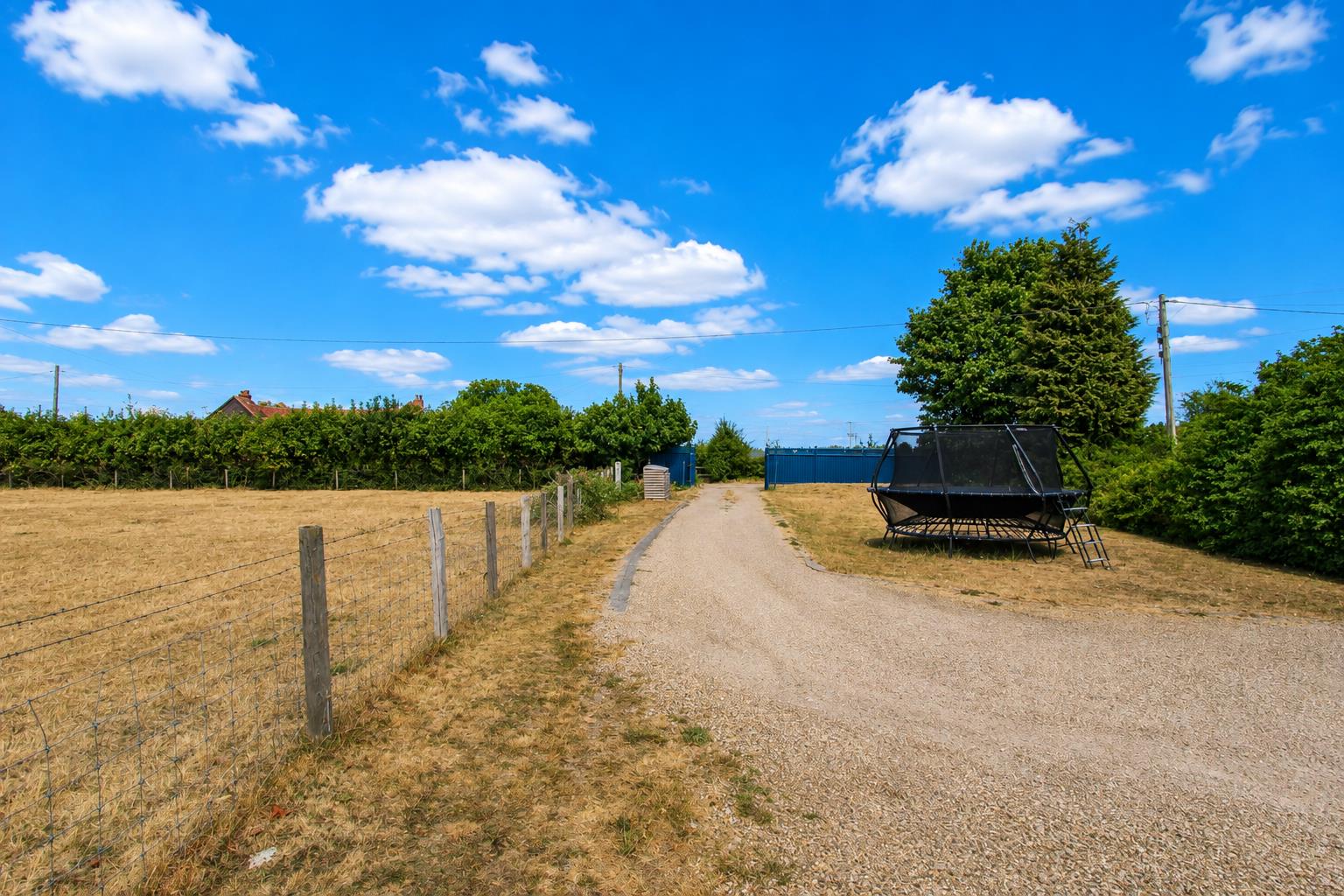Telegraph Track, Carshalton